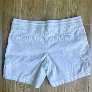 White UnionBay drawstring shorts size XL